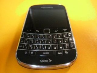 UNLOCKED GSM Blackberry RIM 9930 BOLD TOUCH Screen Phone Sprint 