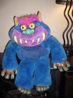22” Toymax 2001 Large Stuffed Fuzzy Toothy Talking Blue Purple My 