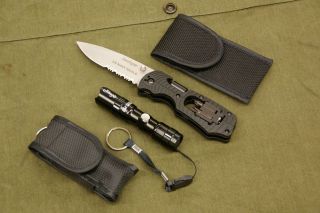 KERSHAW TACTICAL US NAVY SEALS STURGIS RALLY SURVIVAL KIT SMALL LED 