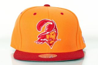 TAMPA BAY BUCCANEERS MITCHELL & NESS NFL SNAPBACK HAT NEW WITH TAGS