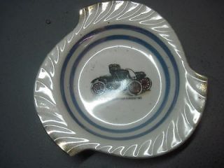 SMALL CHANGE BOWL W/ OLDSMOBILE CURVED DASH RUNABOUT 1901 PIC ON IT (H 
