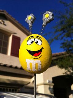 Newly listed (2) M&M ANTENNA TOPPER   ADORABLE YELLOW GUY   CAR 