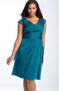 New Adrianna Papell Iridescent Chiffon Petal Dress Size Plus 18W Color 
