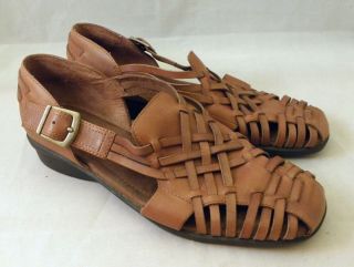 WHATS WHAT BY AEROSOLES S QUICK SAND GENUINE LEATHER WALKING SANDALS 