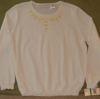    Sweater with embellished neckline by Alfred Dunner Size L Retail 62