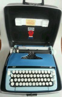 Smith Corona Sterling portable typewriter vintage