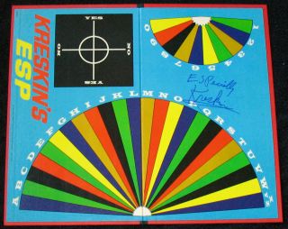 THE AMAZING KRESKIN SIGNED VINTAGE 1966 MILTON BRADLEY ESP GAME BOARD 