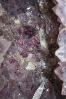 Uniquetwin Amethyst Geodes Wcrystal Point AMG 2350 3033