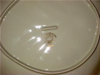 Vintage Japan Toyo Porcelain Signature Coll Leaf Plate
