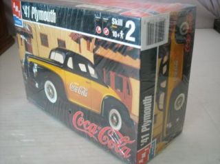 AMT/ERTL 41 PLYMOUTH COCA~COLA KIT Collectible~1/25th scale,NEW 