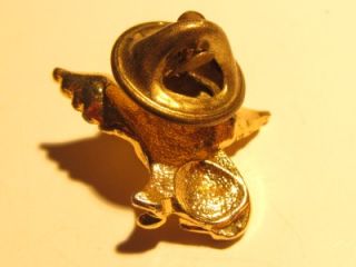 vintage gold tn cat with angel wings tack lapel pin