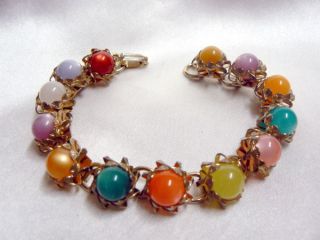 Vintage Coro Pearlized Bead Chain Link Bracelet Gold Tone Multi Color 