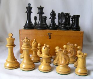 Antique Vintage Weighted Staunton Chess Set Box