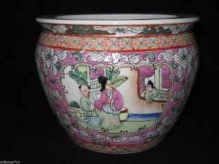 Qianlong Nian Zhi Porcelain Flower Pot Handpainted Marked Famille Rose 
