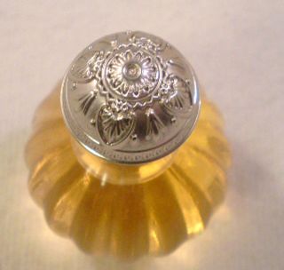 Laura Ashley Dilys Eau de Parfum 17 oz Vintage Original Box White 