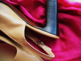 Ann Taylor Shoes Beige Leather Slingbacks S7 37 5M Made in Italy 