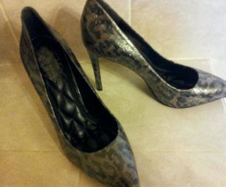 Brian Atwood Pointed Toe Classic Pumps Leopard Snakeskin Gray 6 New 