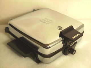Vintage TOASTMASTER GRILL WAFFLE BAKER Dual Hot Griddle Sandwich Maker 