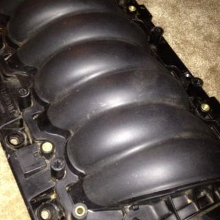 LS2 Oem Intake Manifold Only 20,000 Miles Off An 06 GTO LS1 LS6