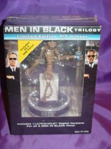 MEN IN BLACK Trilogy Blu Ray LMTD Giftset Box set +WORM BOBBLE HEAD 