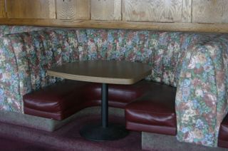 restaurant booth 7ft wide 13 available very nice  500 00 