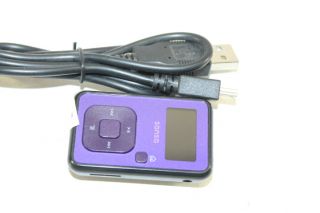 100 % functional sandisk sansa clip+ 4gb purple  player