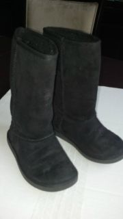 Airwalk Girls Black Faux Suede Warm Winter Boots Size 12