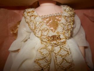Madame Alexander Mint 14 Isolde Opera Series Blonde Blue Ivory Gold 