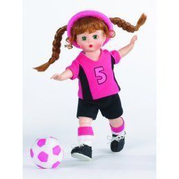 Madame Alexander Wendy Plays Soccer 51525 Doll Articulated Bent Knee 8 
