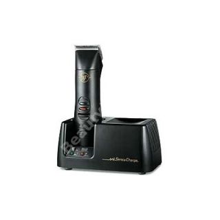 Andis BGR Rechargeable Clipper w stand 64850