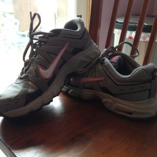    Trail Shoes 9 5 9 1 2 Dark Grey Pink Nike Air Stoneshield Alvord 8