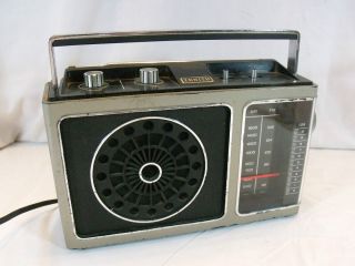 Vintage Zenith Electric Battery Radio R70 Works Am FM