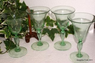 Set of 4 Green Art Glass Handblown Antique Wine Glasses with Pointil 