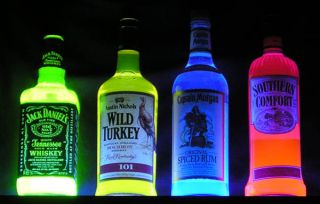 Appleton Estate Glowing Neon Blacklight Bottle Add Poster Sign UV Glow 