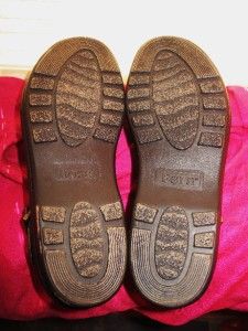 Born Shoes Rusty Brown Leather Flat Sandals w Buckles Logo Size 6 M 36 
