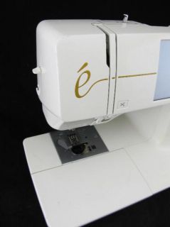 baby lock esante ese sewing and embroidery machine powered on untested