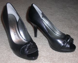 DSW Audrey Brooke Marian Black Bow Patent Leather Peep Toe Pumps Heels 
