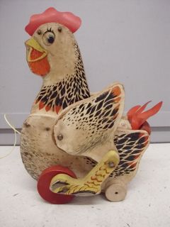 Vintage Fisher Price FP CACKLING HEN Wooden Pull Toy 120 VGC