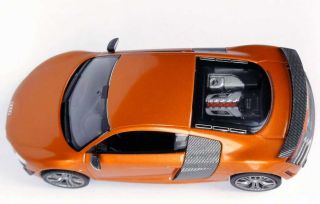 1zu43_Audi_R8_GT_samoa orange met_Audi_Schuco_5011018413_21155_08