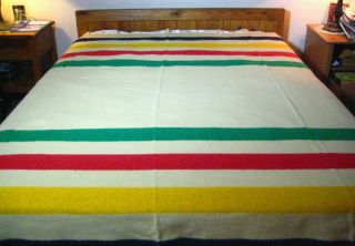 Vintage Pair Hudson Bay Company 6 Point Blankets Pure Wool Made in 