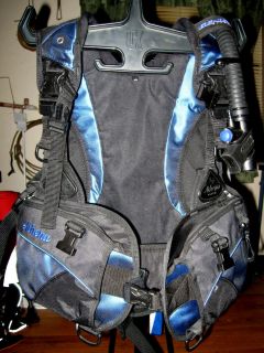 Ladys XS Genesis Athena Scuba Dive BCD Weight Integrated