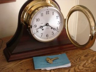 Vintage c1980s 5 5 Brass Chelsea Clock w Mahogany Stand