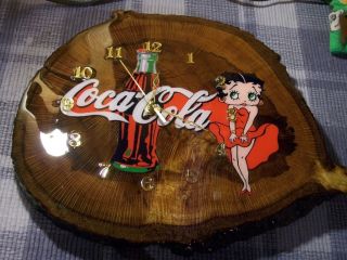 Coke Betty Boop wood clock with a high gloss finish absolutely 