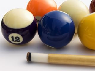 New Deluxe Pool Billiard Balls Regulation Standard 2 1 4 or 2 25 
