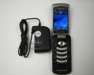 Unlocked Blackberry Pearl Flip 8220 Car AC Charge WiFi