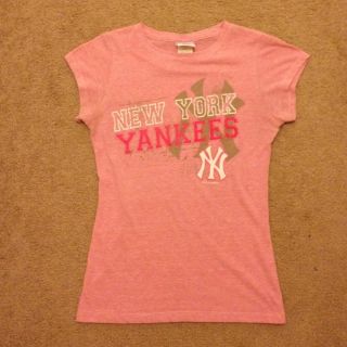 Womens New York Yankees Short Sleeve Shirt Pink Size Medium