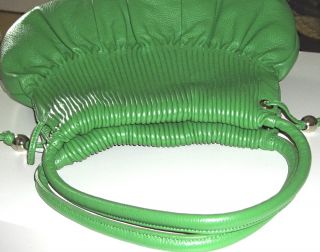 Purse Bodhi Medium Green Leather Handbag New Without Tag Eligant Style 