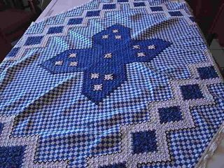   60s Gingham Tablecloth w Hand Embroidery 38 x 52 Blue White