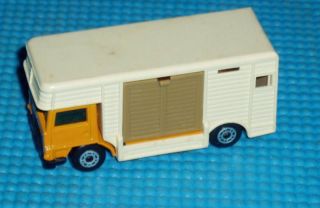 Matchbox Superfast Truck Horse Box Ramp Opens Closes Nice Condition 