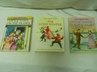 Vintage children book lot Laura Ingalls Wilder 3 Book lot Little town 